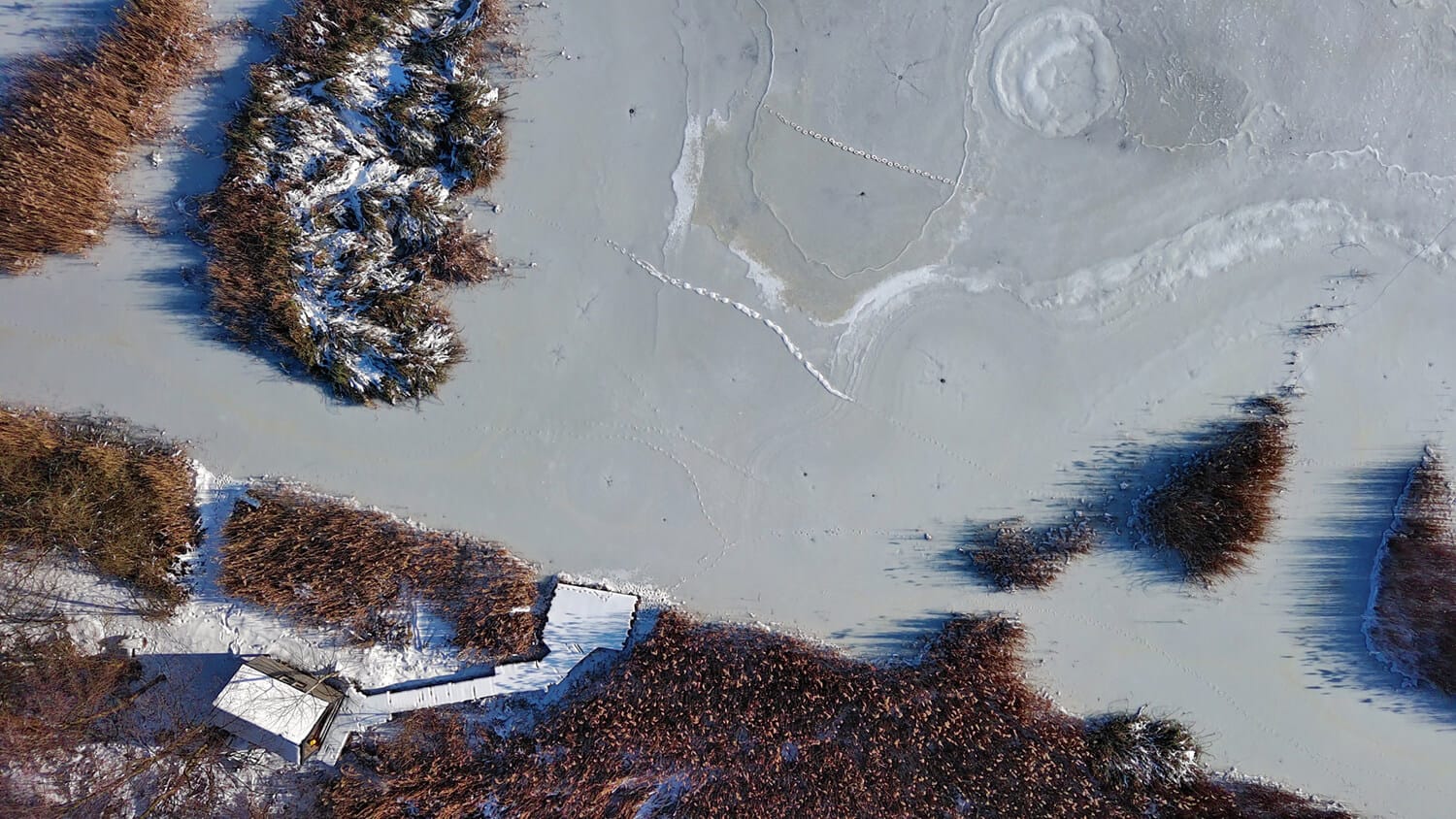 green heaven lake 8-as állás faház télen, fentről7
